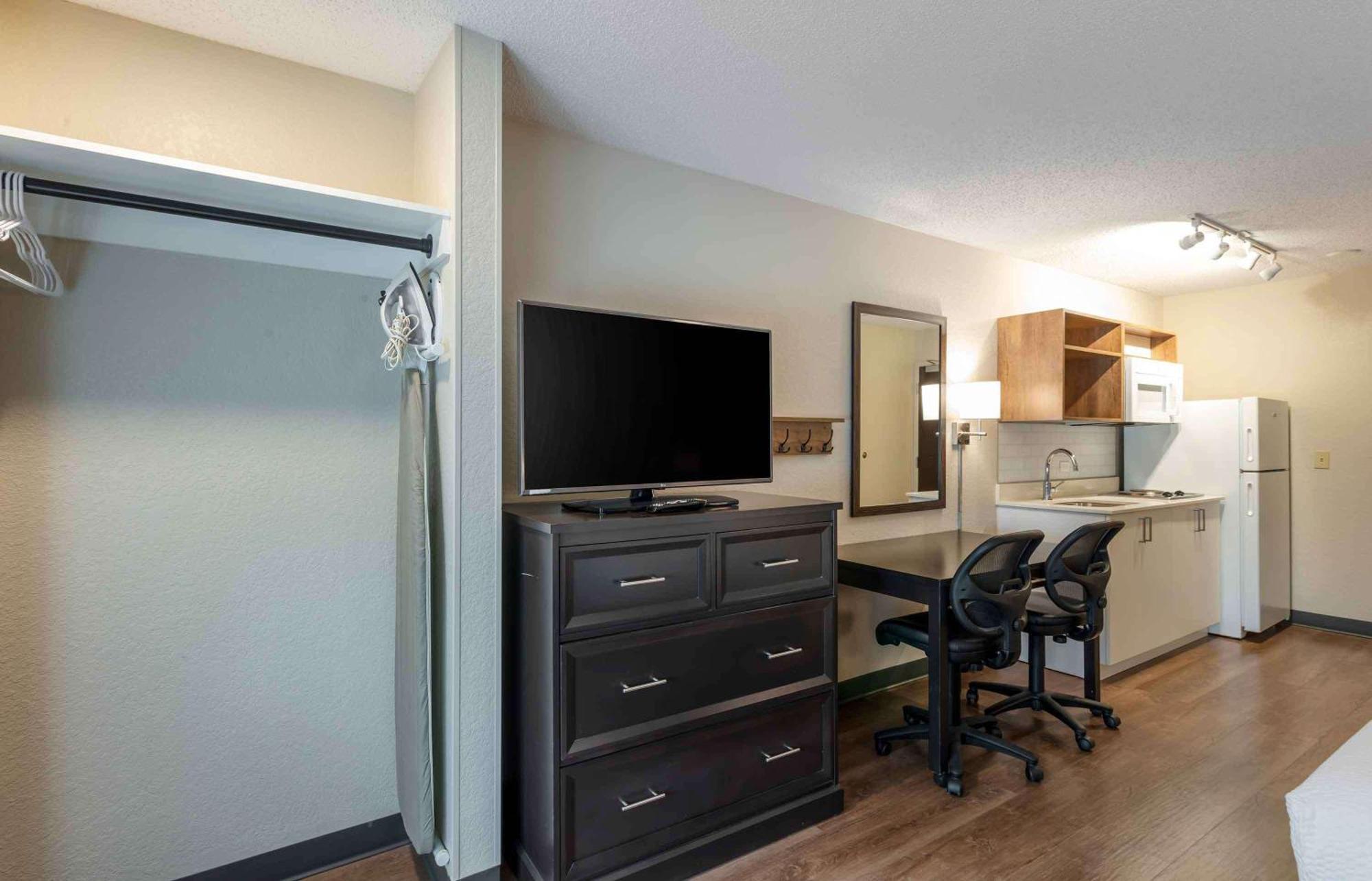 Extended Stay America Suites - San Francisco - San Mateo - Sfo Eksteriør billede
