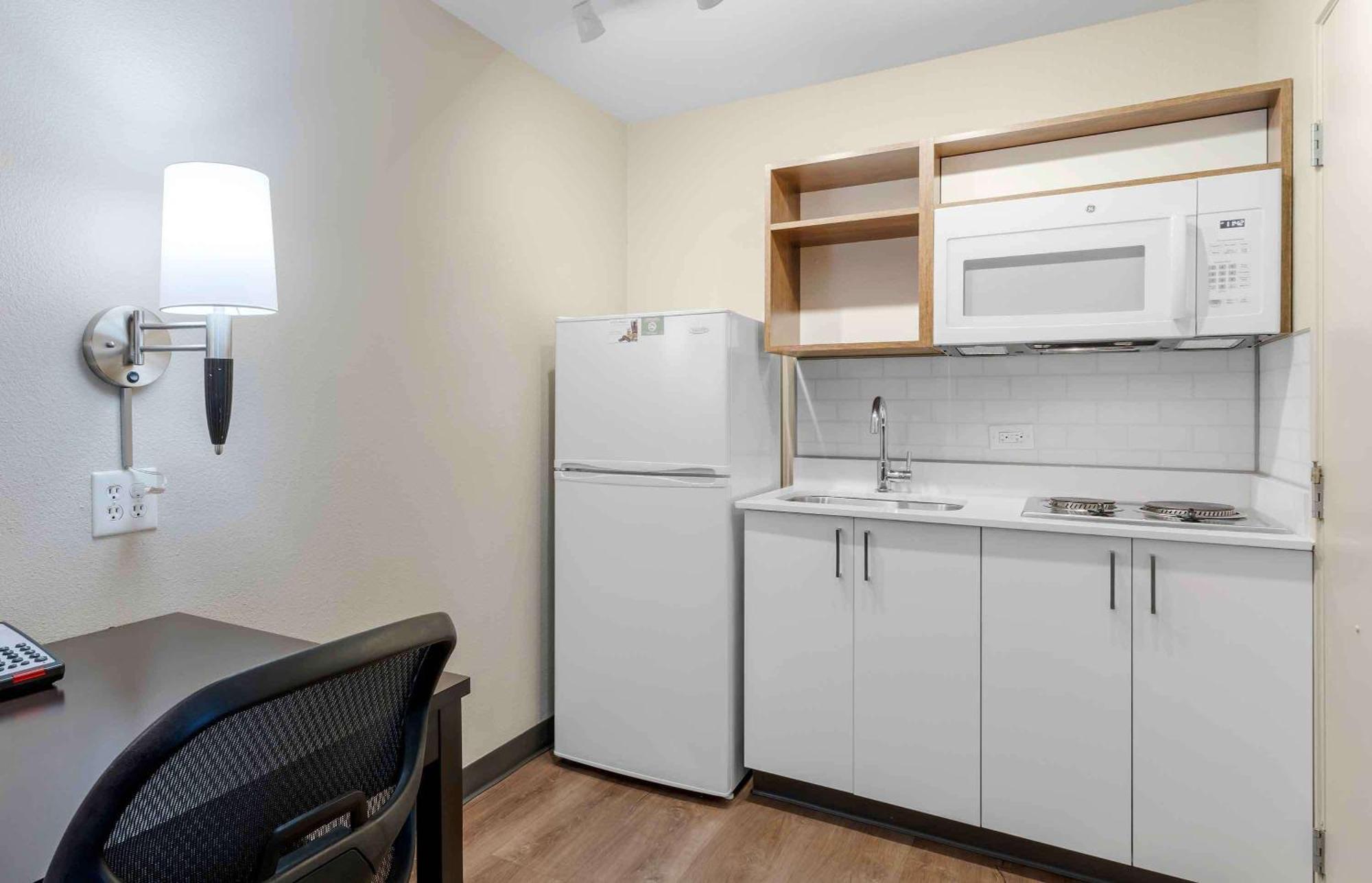 Extended Stay America Suites - San Francisco - San Mateo - Sfo Eksteriør billede
